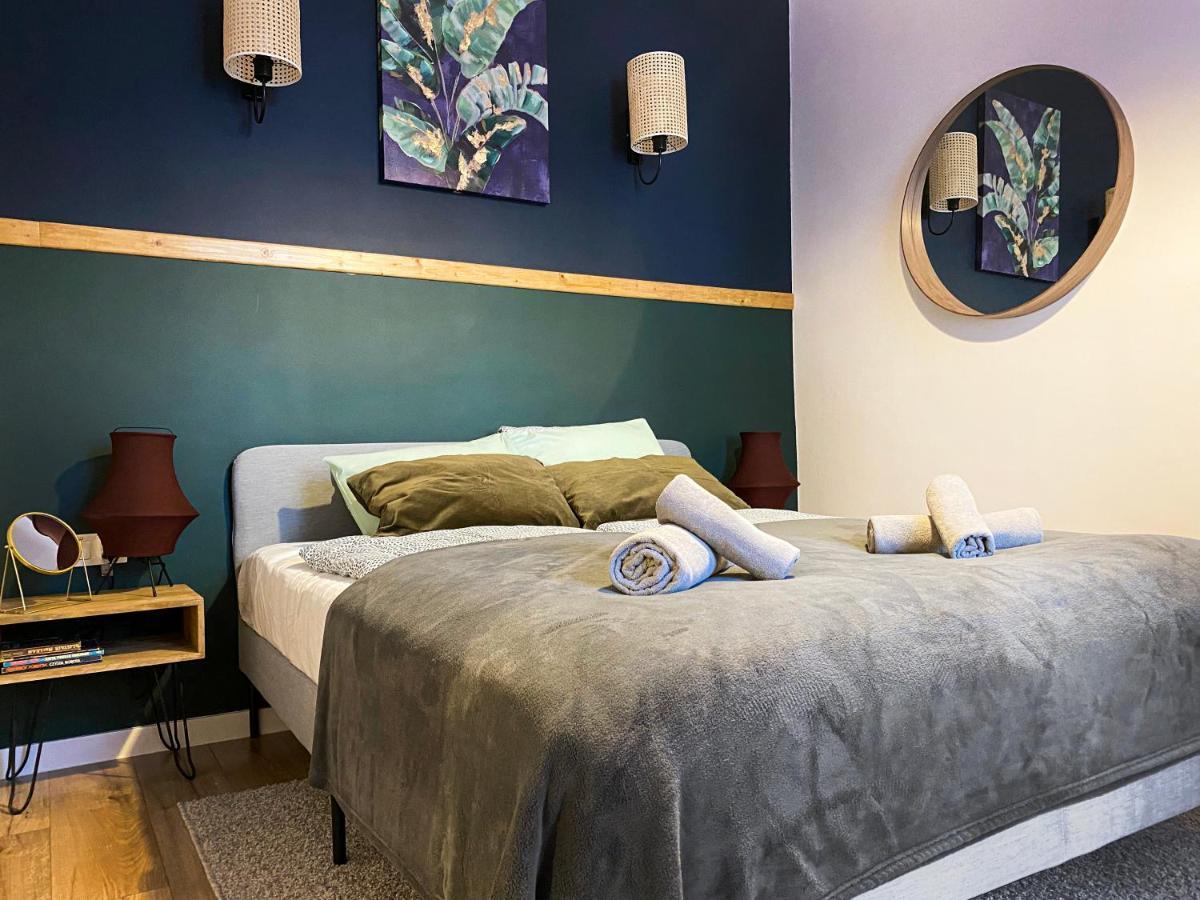 Charming Apartment, Wawel & Old Town Cracovie Extérieur photo