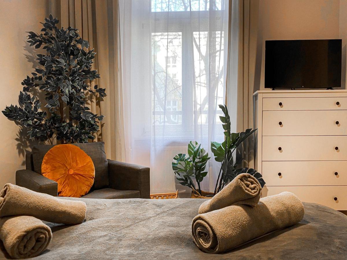 Charming Apartment, Wawel & Old Town Cracovie Extérieur photo