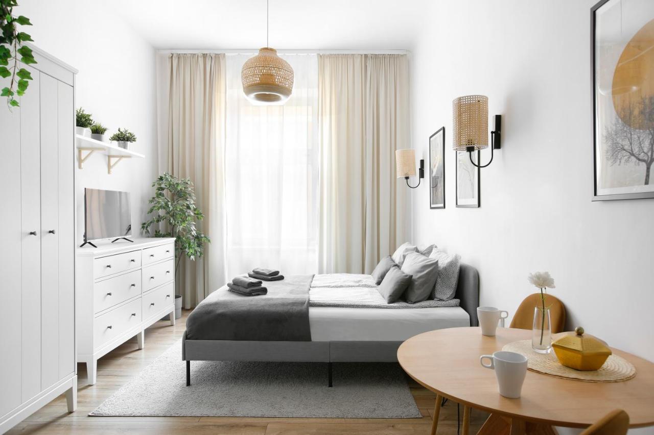 Charming Apartment, Wawel & Old Town Cracovie Extérieur photo